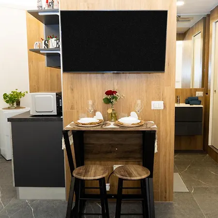 Don Lope Suite-piazza Del Plebiscito شقة *